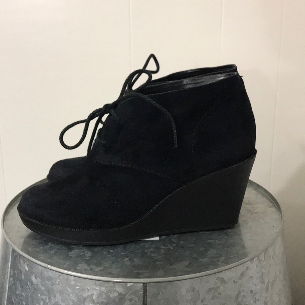 Cole Haan Suede Wedge - Picture 1 of 6